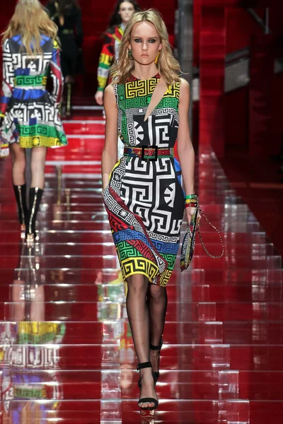 Look 21